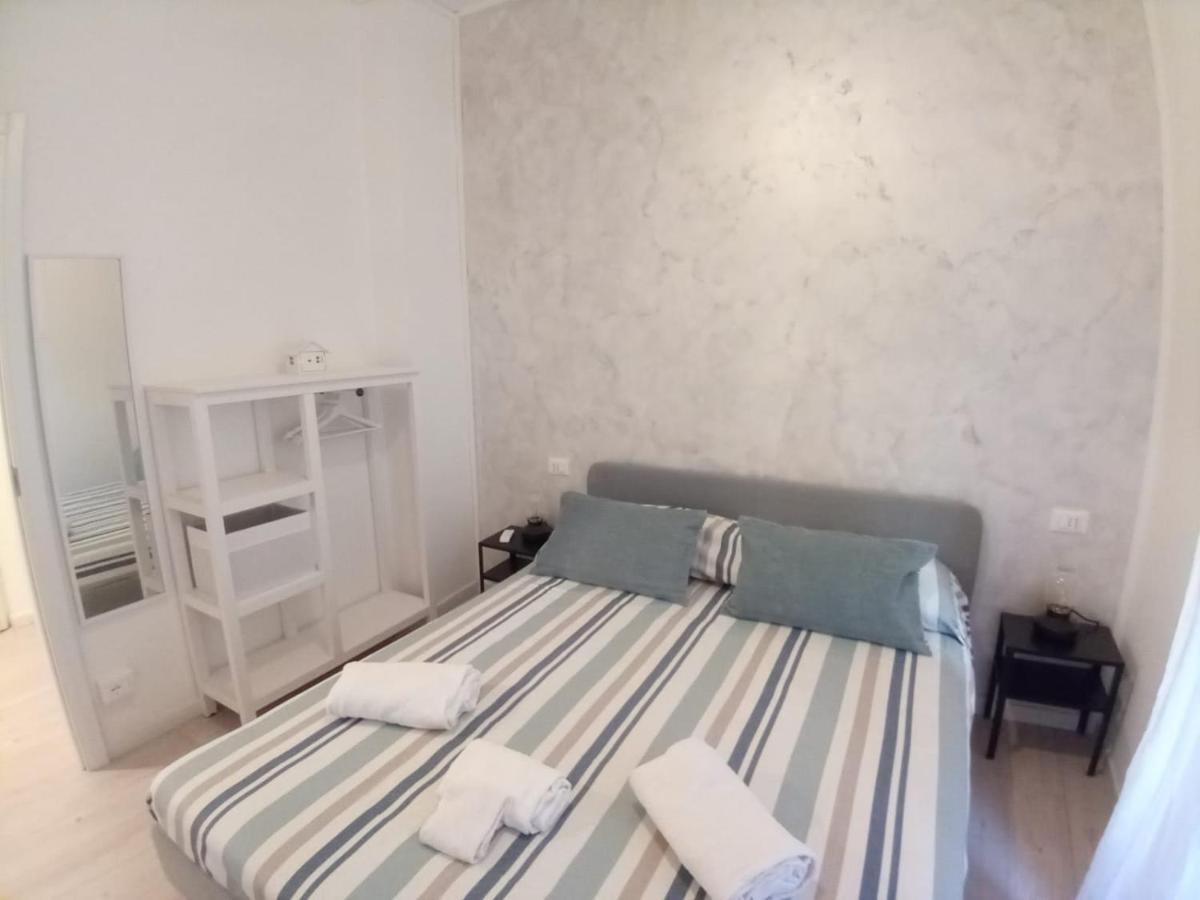 Apt Aquarium Apartamento Génova Exterior foto